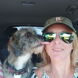 Meet your Posher, Rhonda